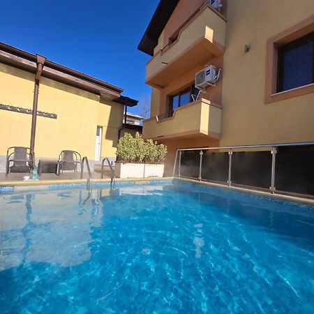Family Hotel Dalia Velingrad Bagian luar foto