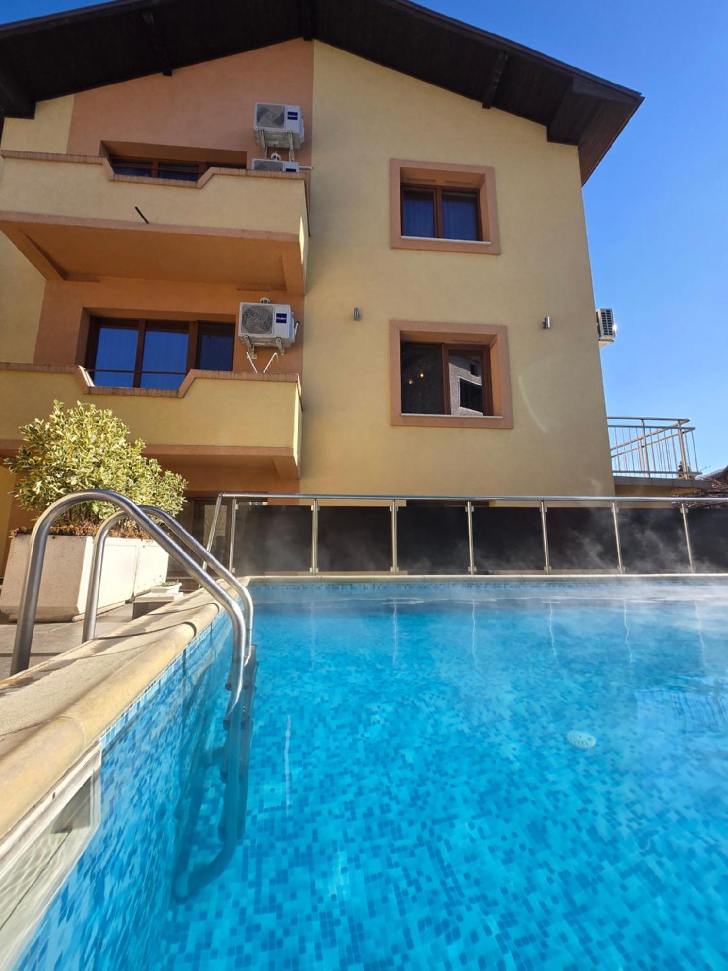 Family Hotel Dalia Velingrad Bagian luar foto