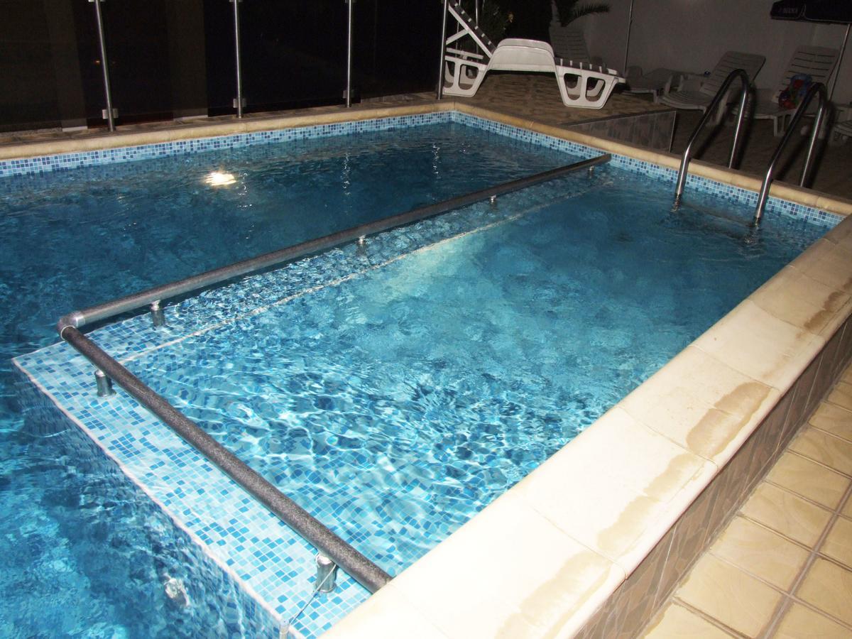 Family Hotel Dalia Velingrad Bagian luar foto