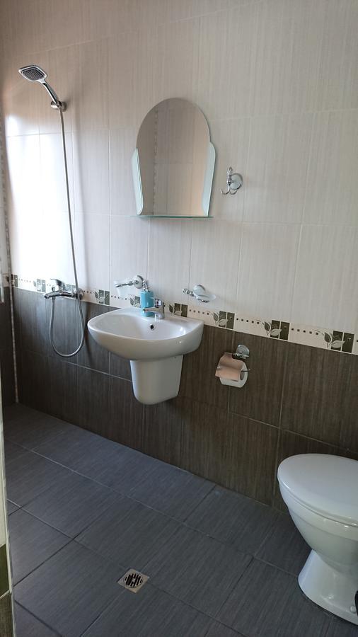 Family Hotel Dalia Velingrad Bagian luar foto